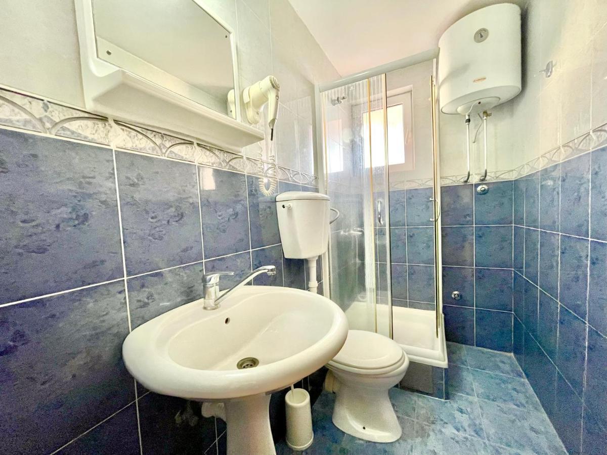 Vila L Budva Hotel Ngoại thất bức ảnh
