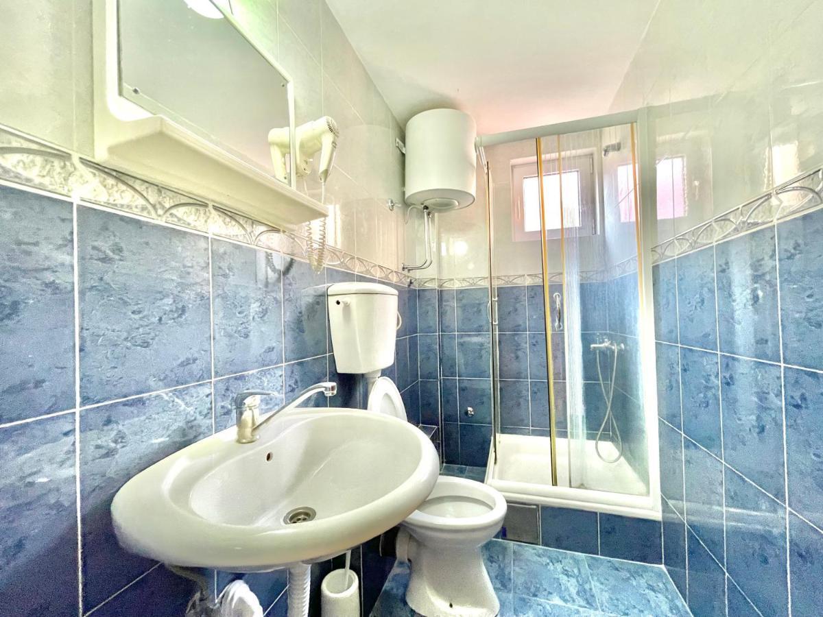 Vila L Budva Hotel Ngoại thất bức ảnh