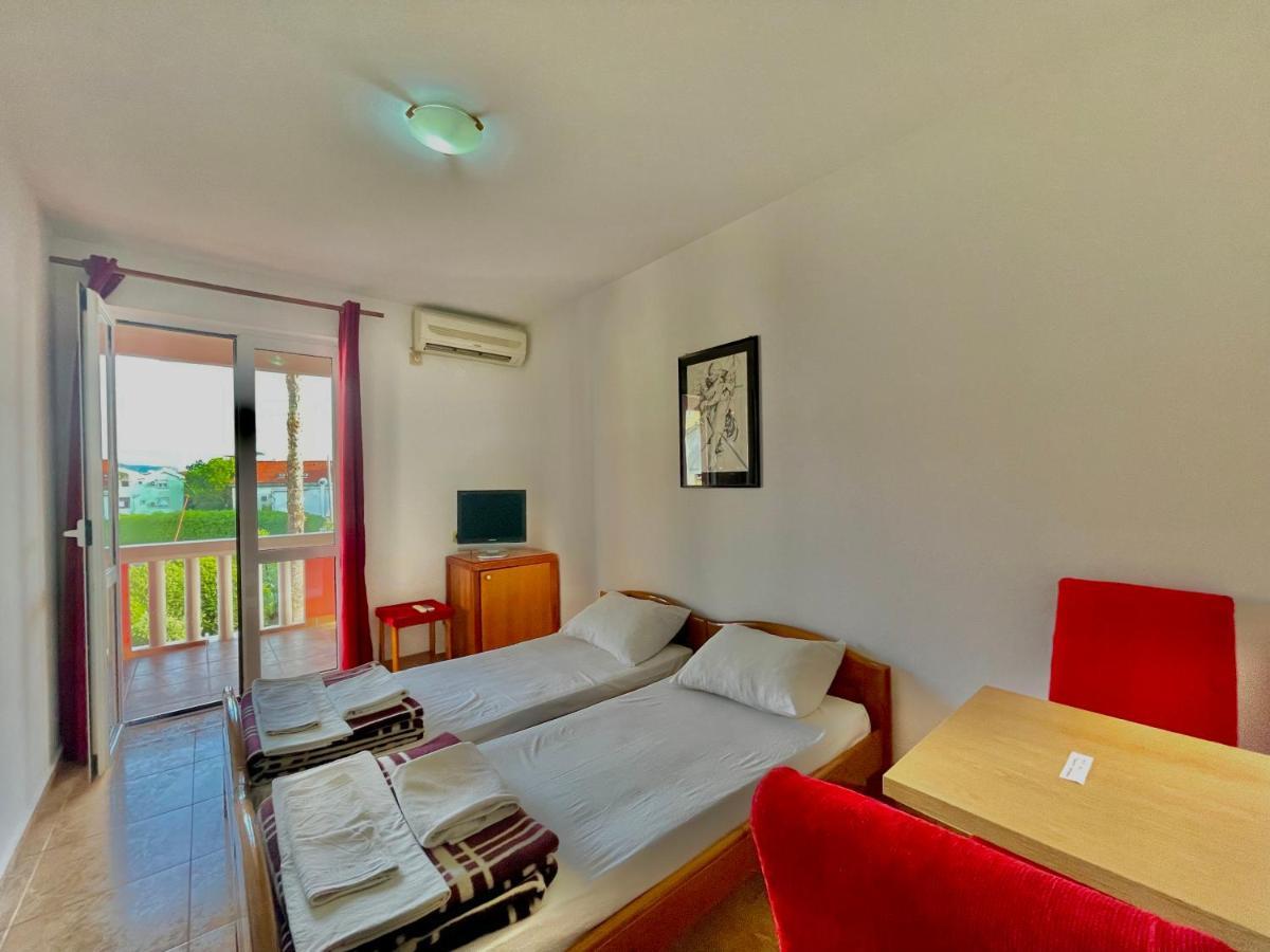Vila L Budva Hotel Ngoại thất bức ảnh