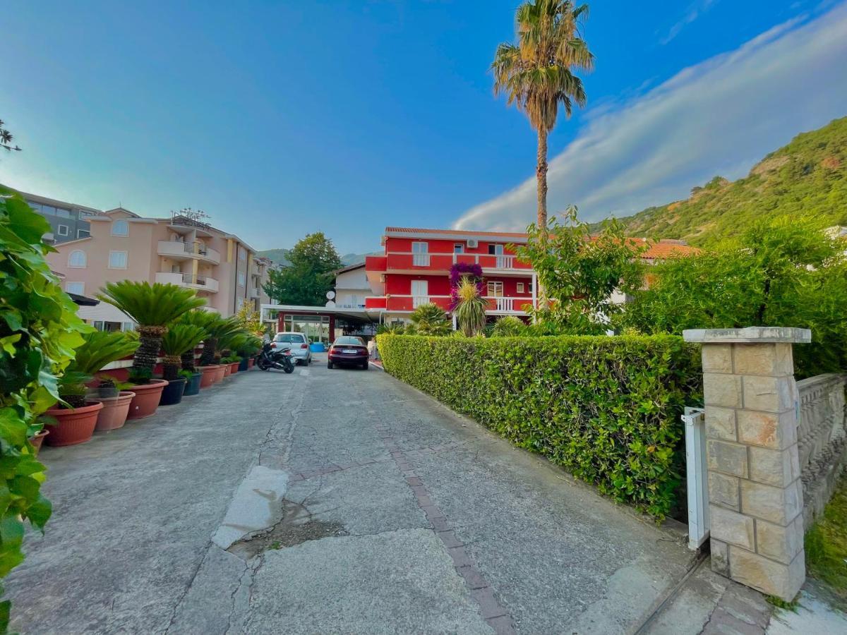 Vila L Budva Hotel Ngoại thất bức ảnh
