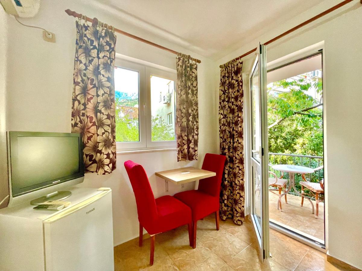 Vila L Budva Hotel Ngoại thất bức ảnh