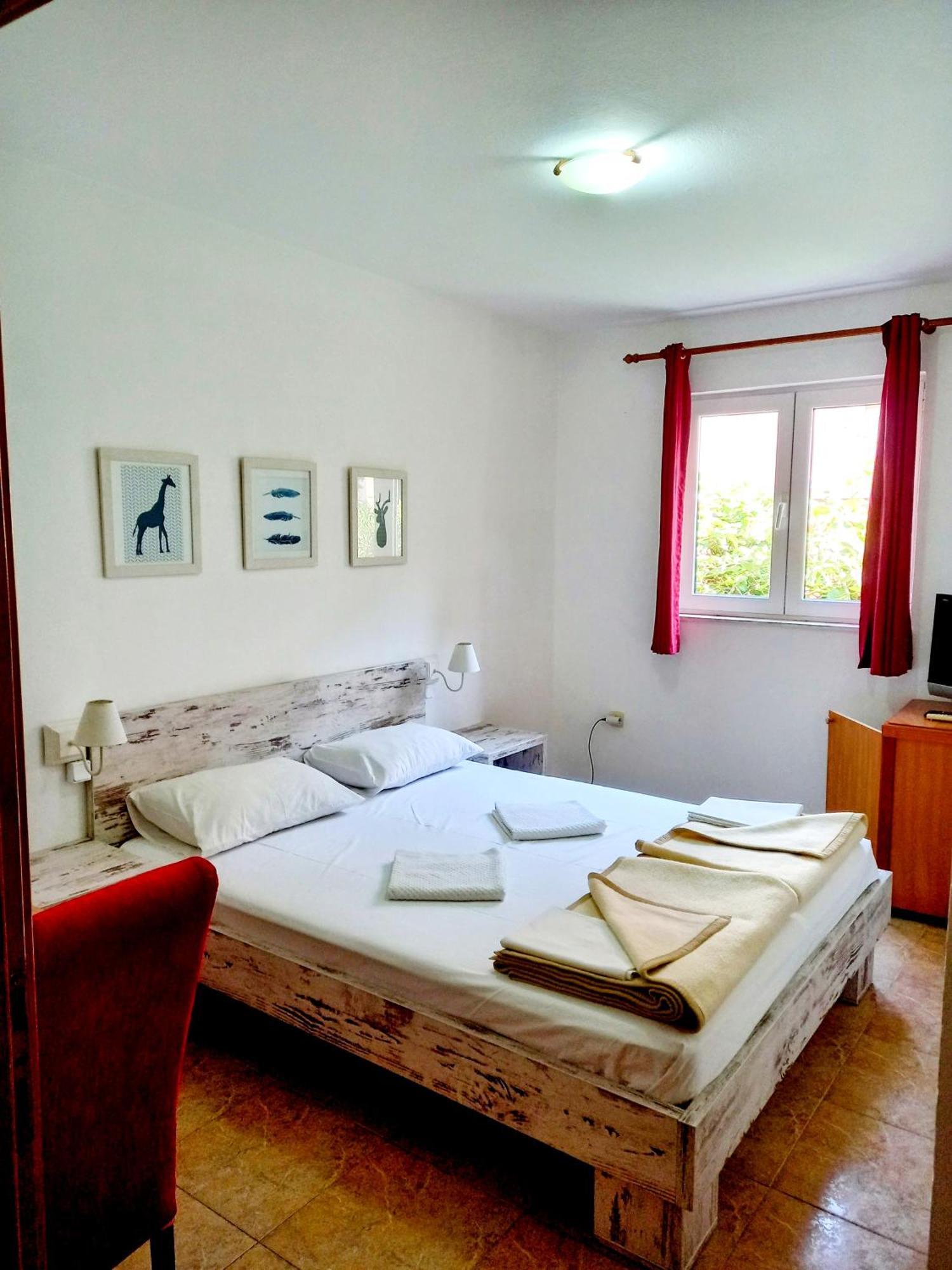 Vila L Budva Hotel Ngoại thất bức ảnh